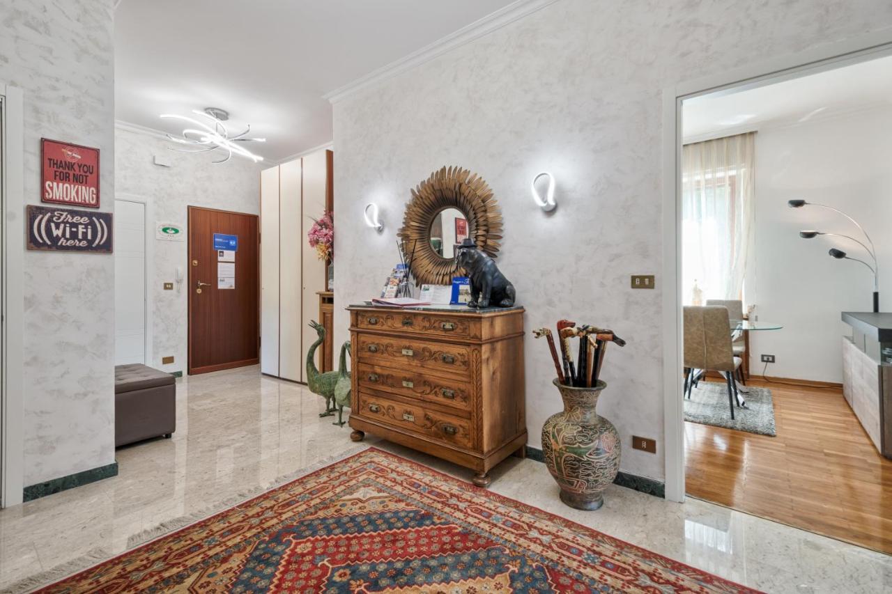 B&B In Riva Al Lago Avigliana Exterior photo
