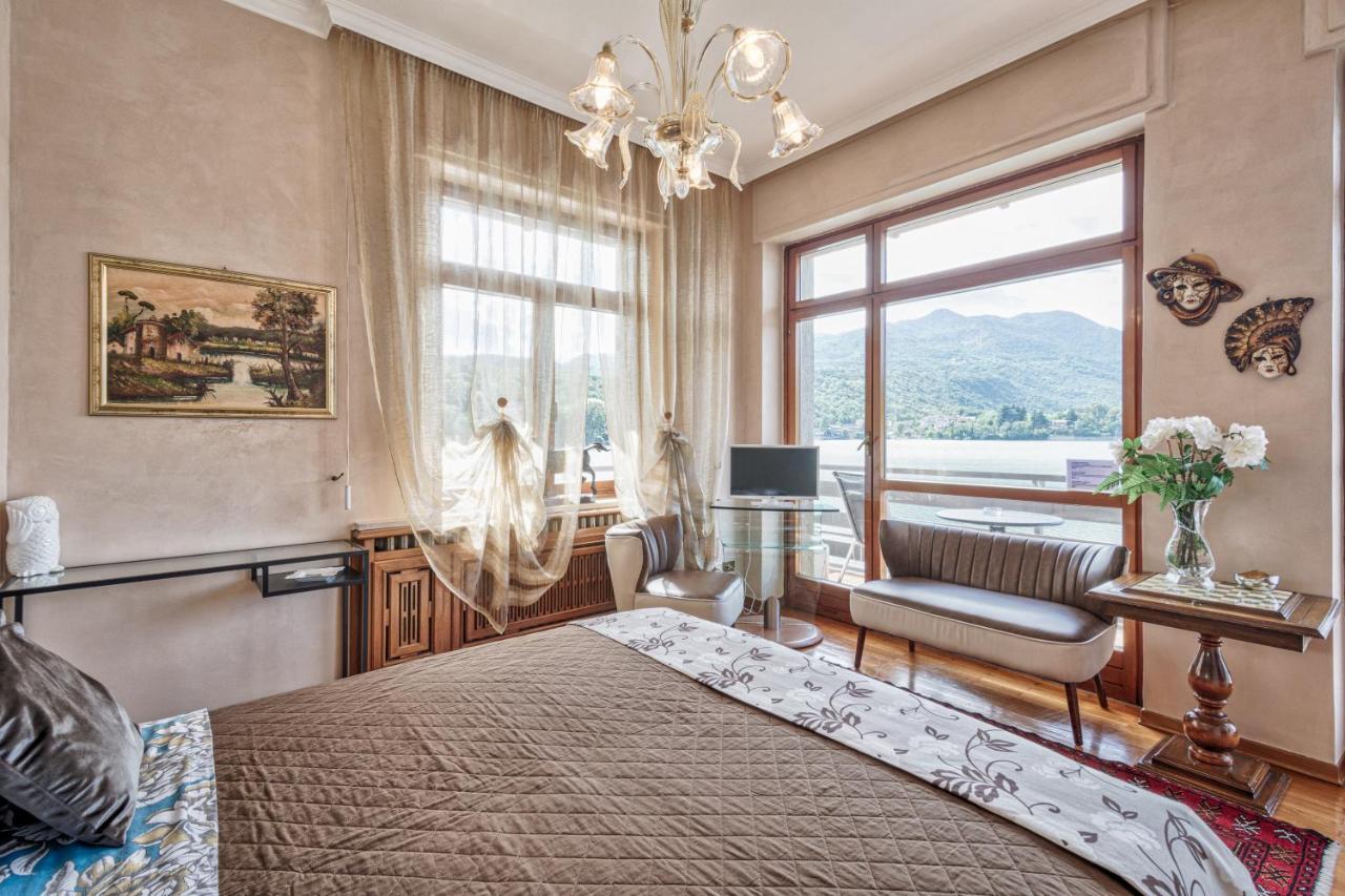 B&B In Riva Al Lago Avigliana Exterior photo