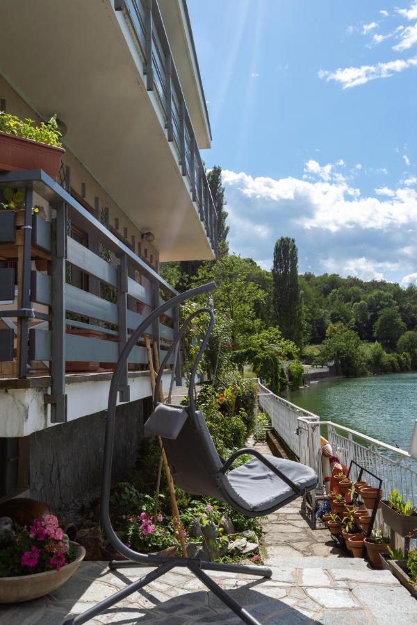 B&B In Riva Al Lago Avigliana Exterior photo