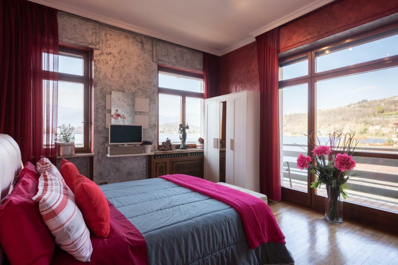 B&B In Riva Al Lago Avigliana Exterior photo