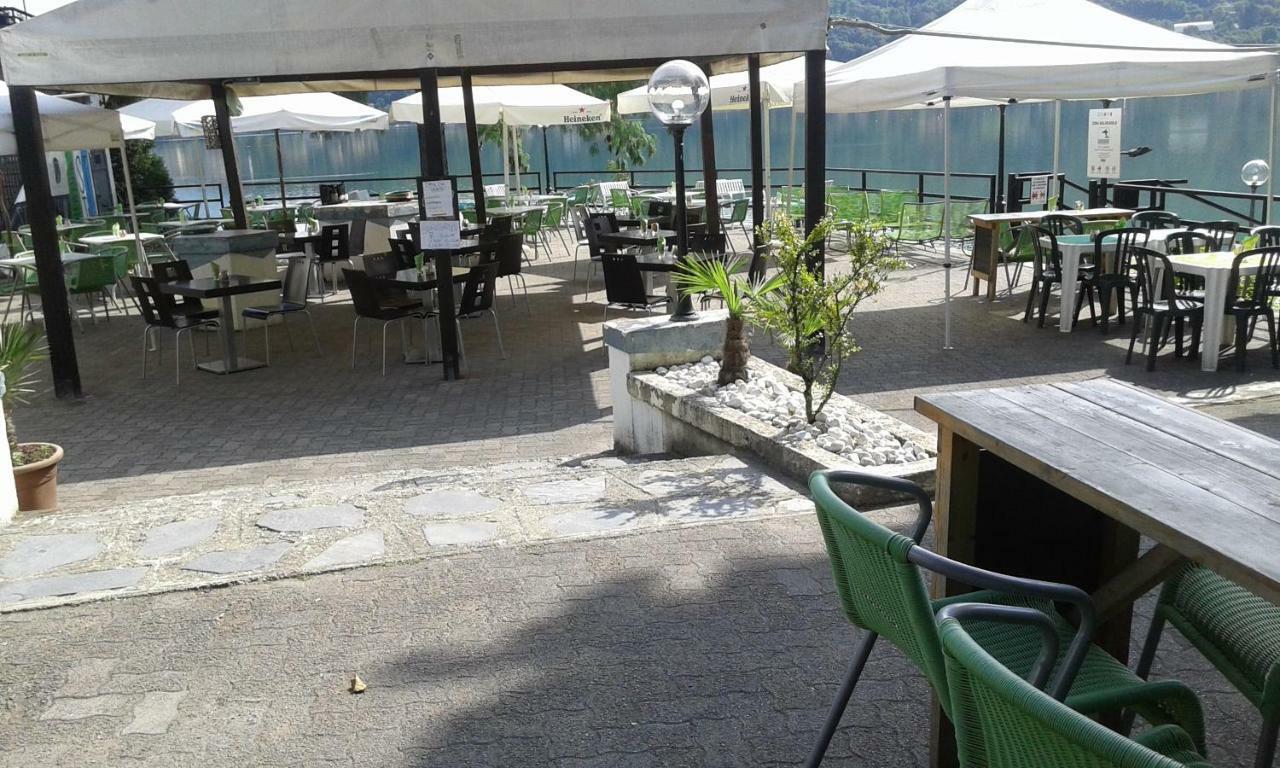 B&B In Riva Al Lago Avigliana Exterior photo