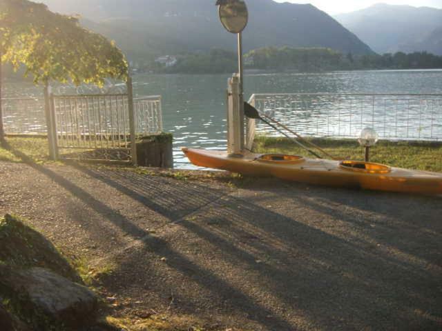 B&B In Riva Al Lago Avigliana Exterior photo