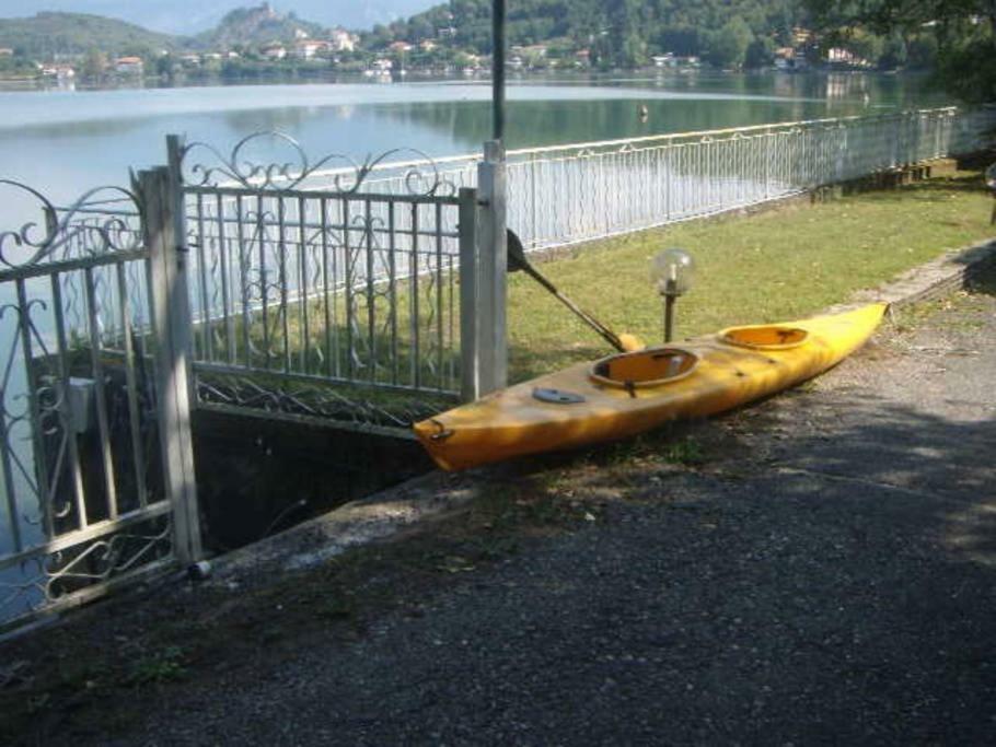 B&B In Riva Al Lago Avigliana Exterior photo